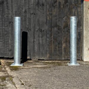 A pair of Galvanised Plain Round Bollards 1000mm Bolt Down